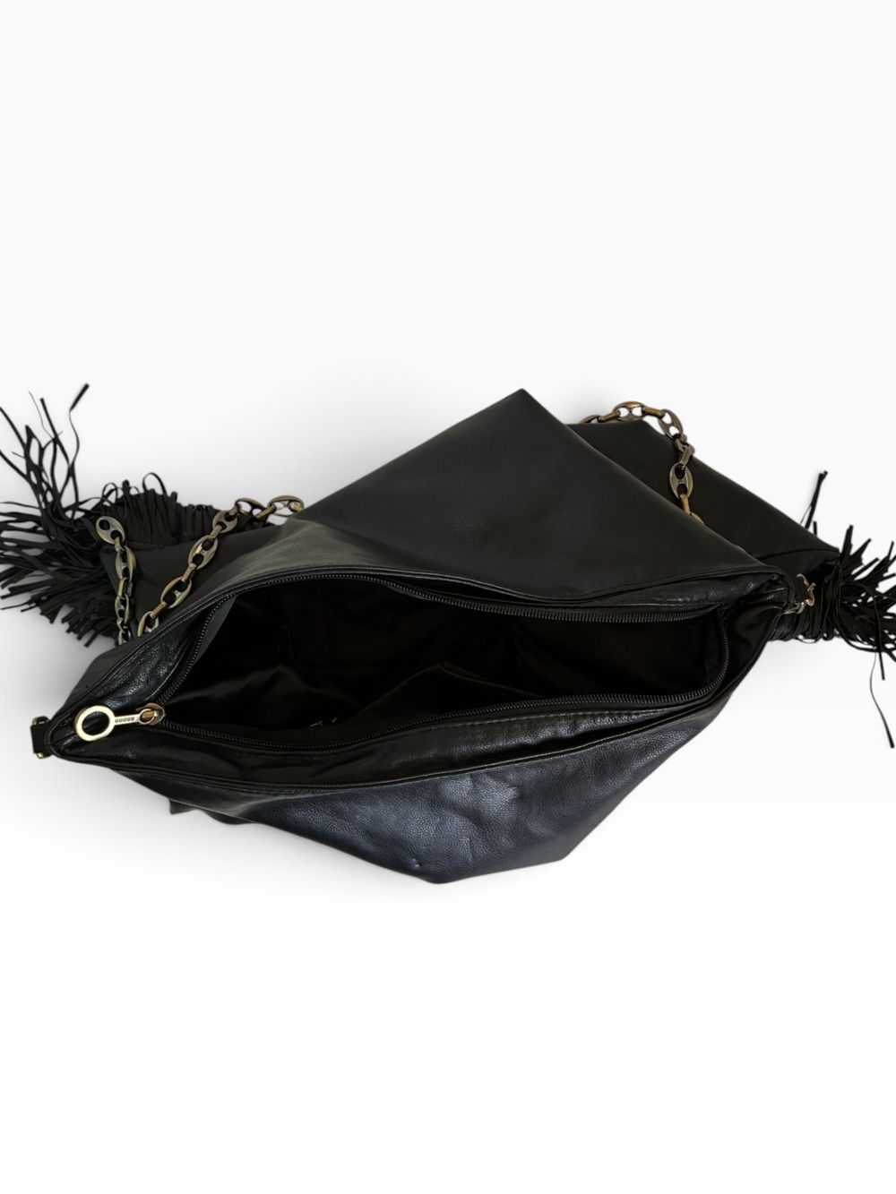 Black Fringe Vegan Leather Shoulder Bag with Chain Strap - Picture 3 of 3